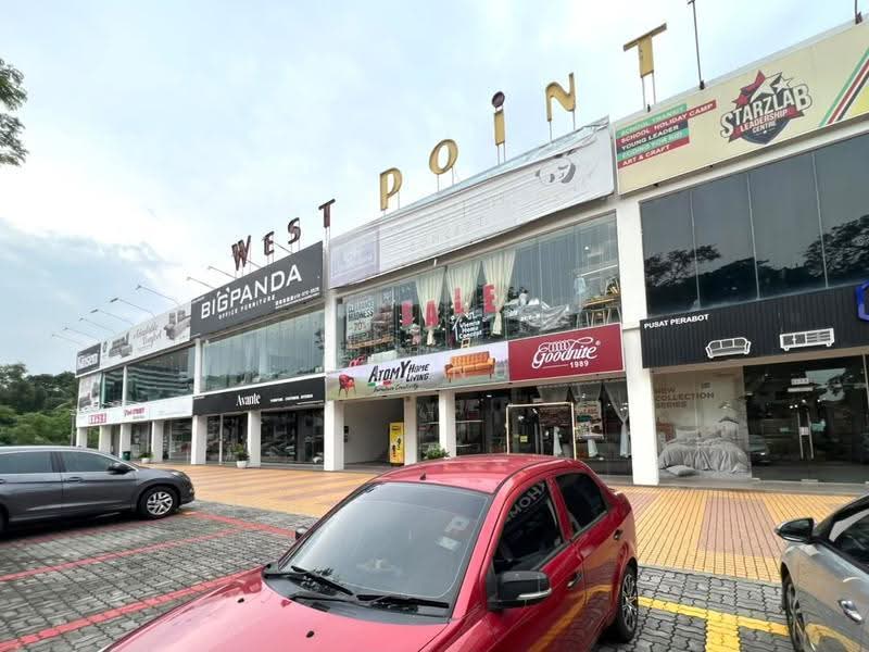 Shop / Office untuk Disewa di Bandar Utama 11 (Bandar Utama) - Keanu Tan - Exterior - PropertyGuru.com.my