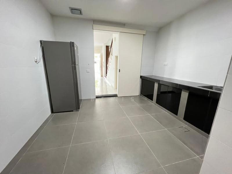 Rumah Kluster untuk Disewa di Eco Botanic (Iskandar Puteri (Nusajaya)) - Bevis Liew - Kitchen - PropertyGuru.com.my