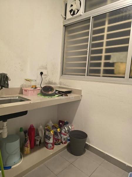Condominium for Rent at The Holmes 1 - Kimmy Chua - Kitchen - PropertyGuru.com.my