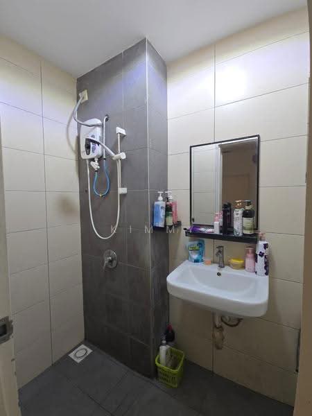 Condominium for Rent at The Holmes 1 - Kimmy Chua - Bathroom - PropertyGuru.com.my