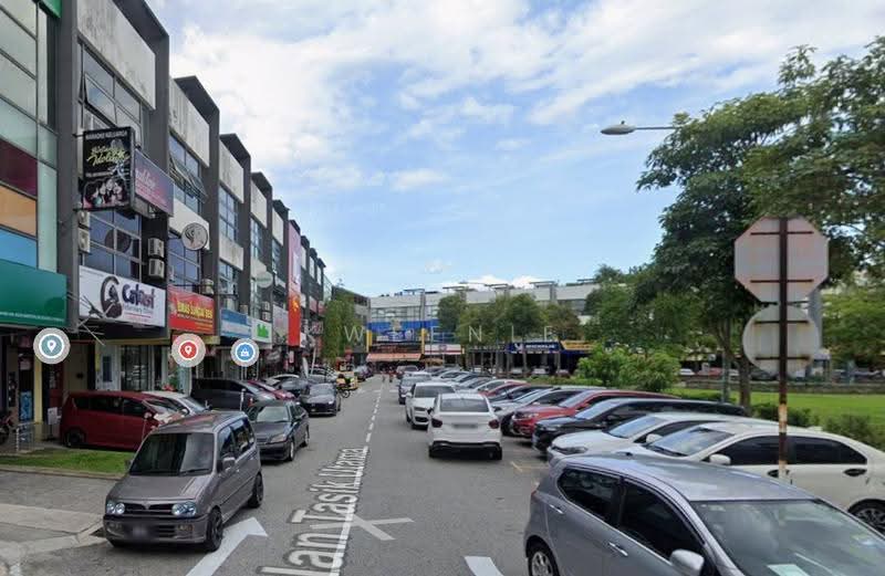 Shop for Rent in Taman Tasik Damai (Sungai Besi) - Kweenie Chong - Exterior - PropertyGuru.com.my