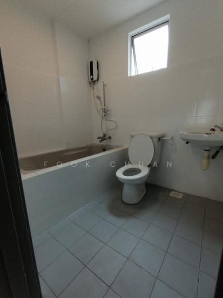 Kondominium untuk Disewa di Menara D'sara - Fook Chuan - Bathroom - PropertyGuru.com.my