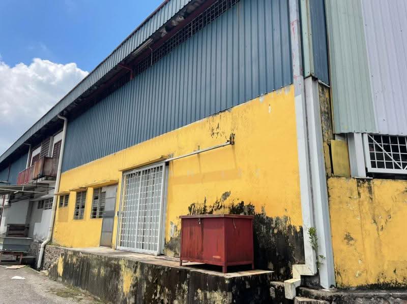 Kilang Teres untuk Dijual di Bukit Angkat (Kajang) - Sean Lee - Exterior - PropertyGuru.com.my