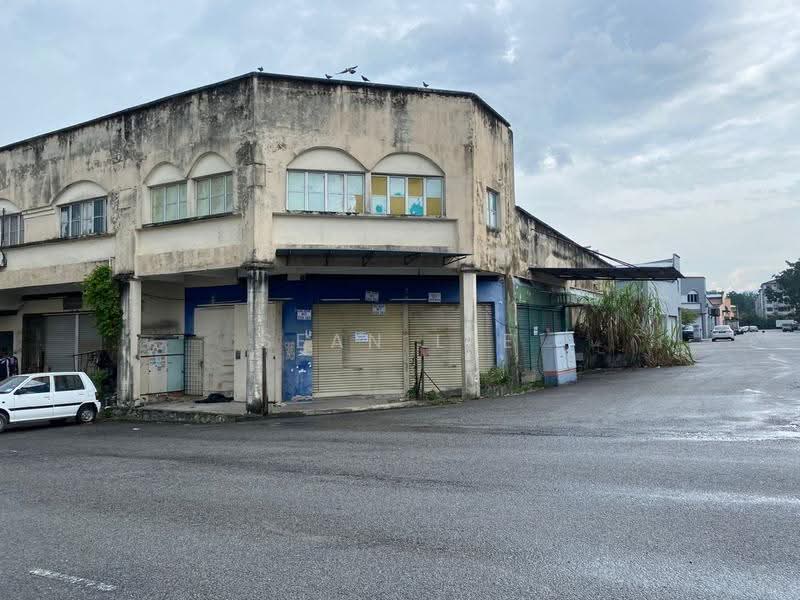 Kilang Teres untuk Dijual di Bukit Angkat (Kajang) - Sean Lee - Exterior - PropertyGuru.com.my
