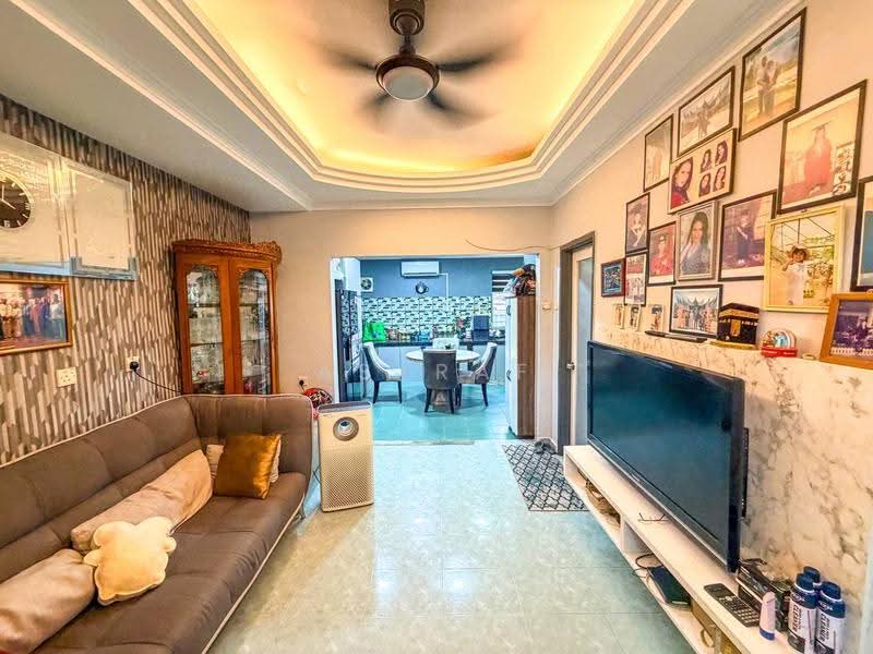 2-storey Terraced House for Sale in Bandar Tun Hussein Onn (Cheras) - Asyraf Azman - Living Room - PropertyGuru.com.my