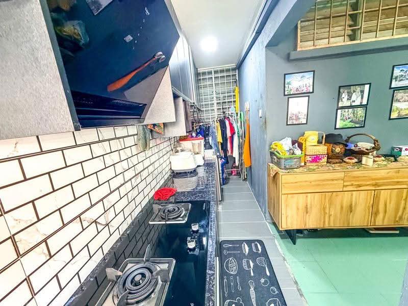 2-storey Terraced House for Sale in Bandar Tun Hussein Onn (Cheras) - Asyraf Azman - Kitchen - PropertyGuru.com.my