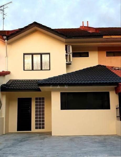 2-storey Terraced House for Sale in Taman Mount Austin (Tebrau) - Fan Fan - Exterior - PropertyGuru.com.my