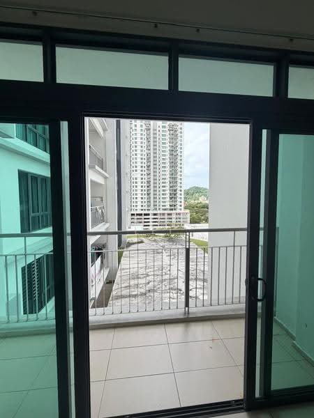 Kondominium untuk Disewa di The Promenade - Lei Seow - Balcony - PropertyGuru.com.my