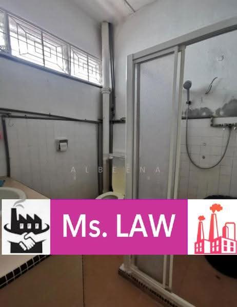 Semi-Detached House for Sale in Sungai Ara (Penang) - Albeena Law - Bathroom - PropertyGuru.com.my
