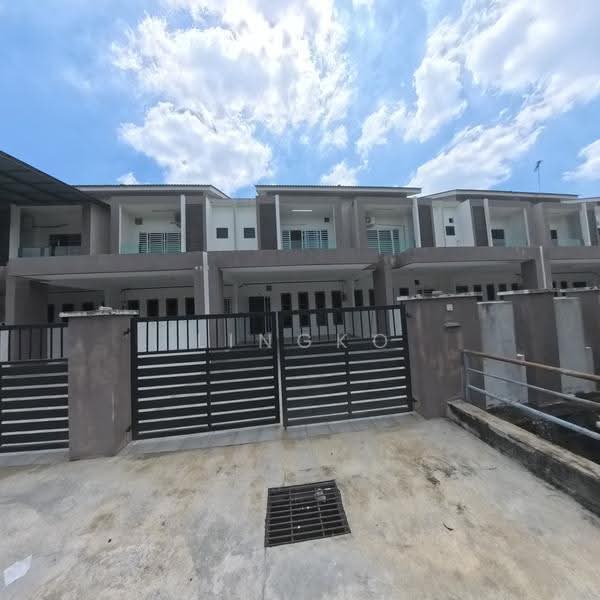 2-storey Terraced House for Sale in Sitiawan (Perak) - Lingko Tan - Exterior - PropertyGuru.com.my