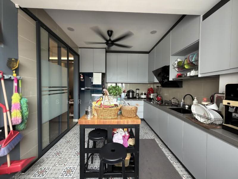 Condominium for Sale at Gardenview Residences - Ashraff Daniel - Kitchen - PropertyGuru.com.my