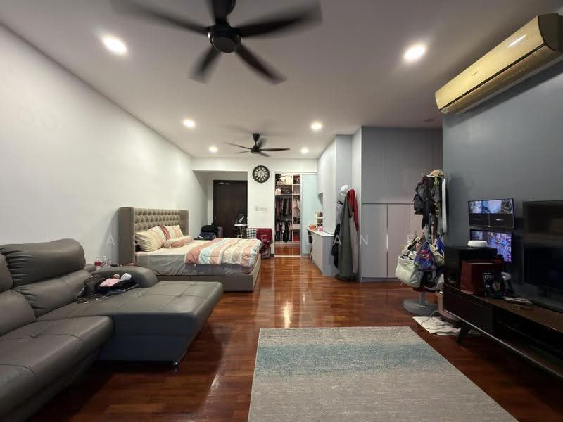 Condominium for Sale at Gardenview Residences - Ashraff Daniel - Bedroom - PropertyGuru.com.my