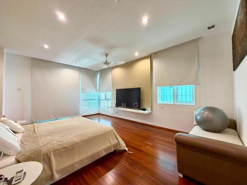 3-storey Terraced House for Sale in 2 Permai (Tanjung Bungah) - Ping Koay - Bedroom - PropertyGuru.com.my