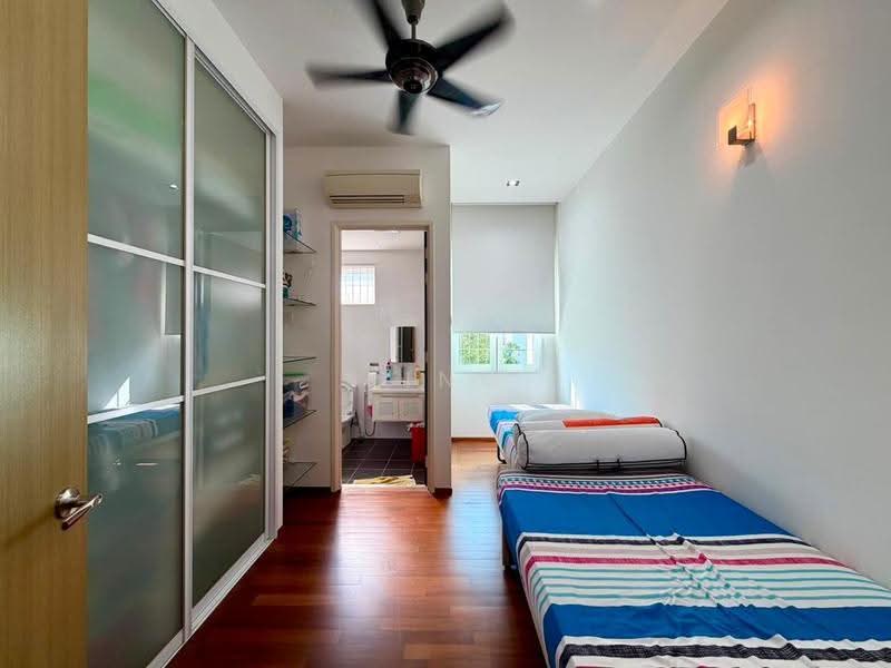 3-storey Terraced House for Sale in 2 Permai (Tanjung Bungah) - Ping Koay - Bedroom - PropertyGuru.com.my