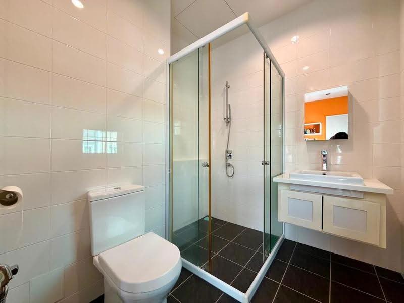 3-storey Terraced House for Sale in 2 Permai (Tanjung Bungah) - Ping Koay - Bathroom - PropertyGuru.com.my