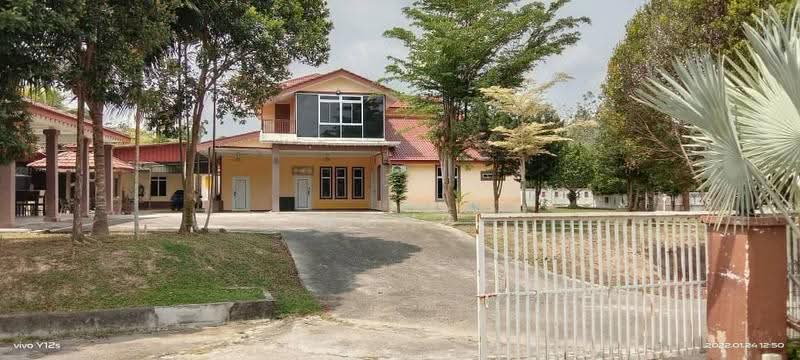 Bungalow House for Sale in Kampung Paya Datok (Alor Gajah) - Mohd Daim Jamil - Exterior - PropertyGuru.com.my