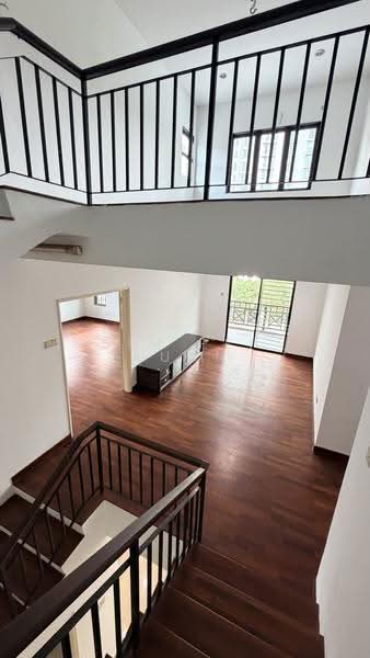 Semi-Detached House for Rent in Kota Damansara (Selangor) - Sim Pei Kuan - Living Room - PropertyGuru.com.my
