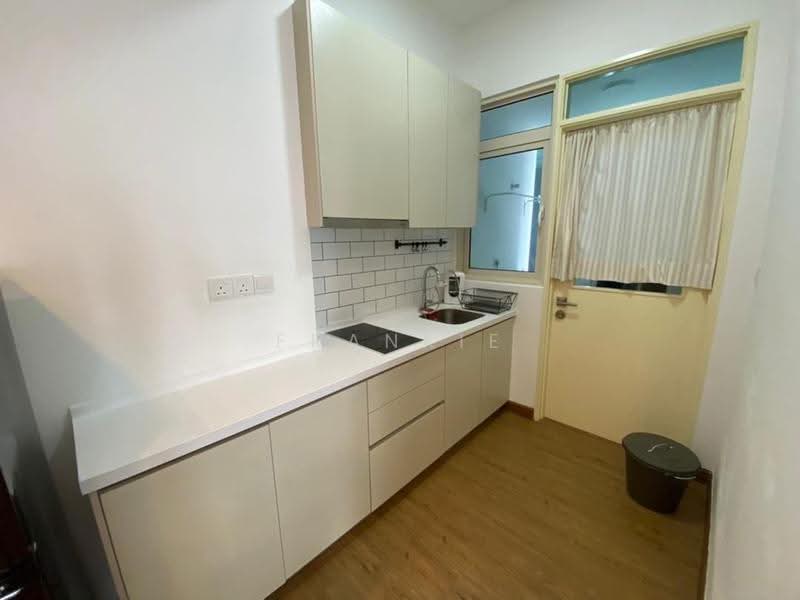 Service Residence for Rent at East Parc @ Manjalara - Frankie Sing - Kitchen - PropertyGuru.com.my
