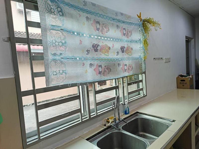 2-storey Terraced House for Sale in Simpang Ampat (Penang) - Azura Ghani - Kitchen - PropertyGuru.com.my