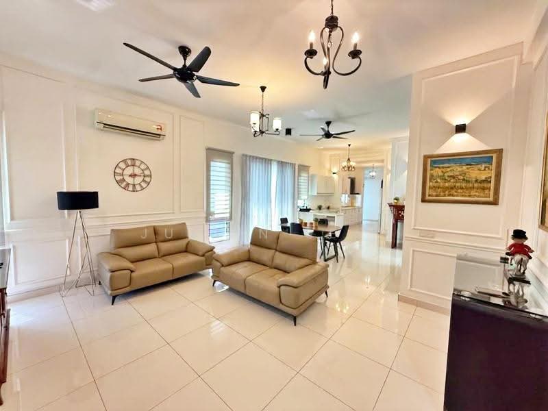 Semi-Detached House for Sale in Telok Panglima Garang (Selangor) - Justin Seah - Living Room - PropertyGuru.com.my