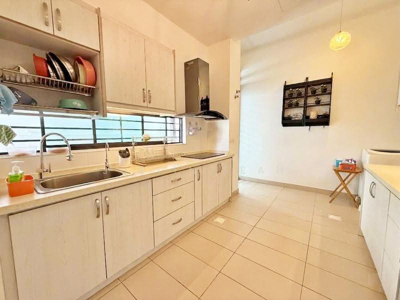 Semi-Detached House for Sale in Telok Panglima Garang (Selangor) - Justin Seah - Kitchen - PropertyGuru.com.my