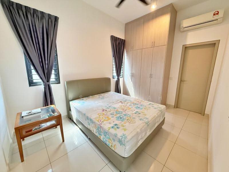 Semi-Detached House for Sale in Telok Panglima Garang (Selangor) - Justin Seah - Bedroom - PropertyGuru.com.my