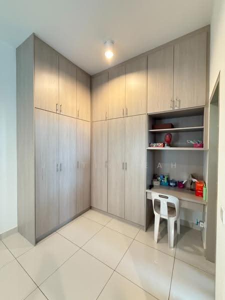 Semi-Detached House for Sale in Telok Panglima Garang (Selangor) - Justin Seah - Study - PropertyGuru.com.my
