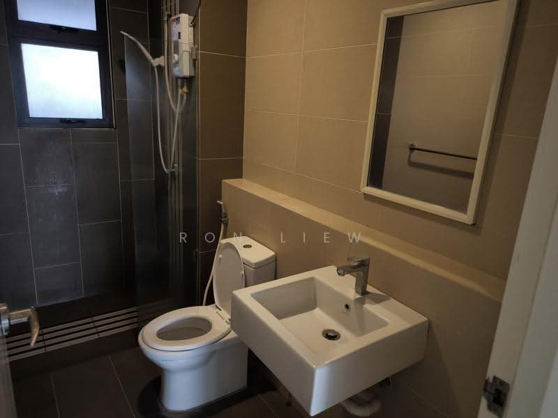 Kediaman Servis untuk Disewa di 8 Kinrara - Ron Liew - Bathroom - PropertyGuru.com.my