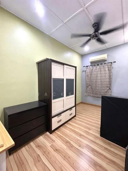 2-storey Terraced House for Sale in Bandar Baru Selayang (Selayang) - Jackson Chen - Bedroom - PropertyGuru.com.my