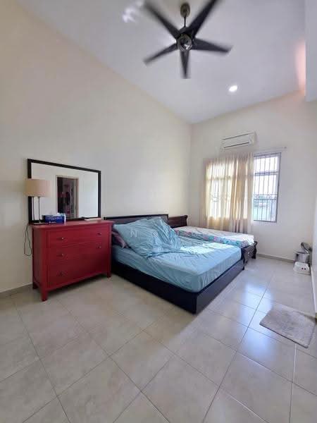 Rumah Berkembar untuk Dijual di Batu Pahat (Johor) - NGO - Bedroom - PropertyGuru.com.my