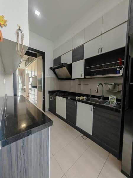 Condominium for Rent at Tropicana Grande - Edward Chai - Kitchen - PropertyGuru.com.my