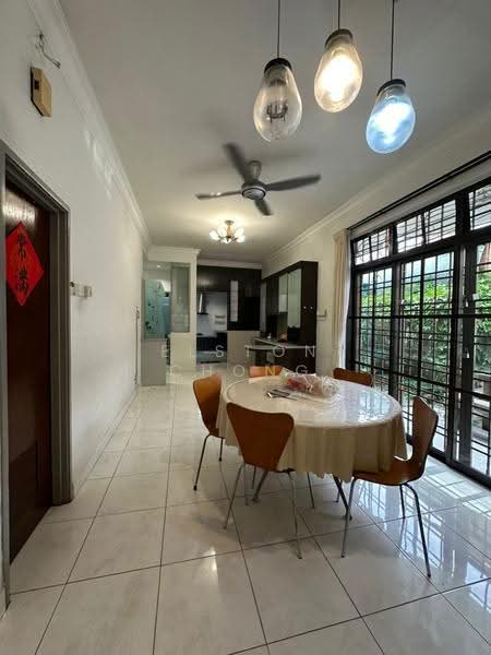 Rumah Teres 1.5-Tingkat untuk Dijual di Taman Pelangi Indah (Ulu Tiram) - Elston Chong - Dining Room - PropertyGuru.com.my