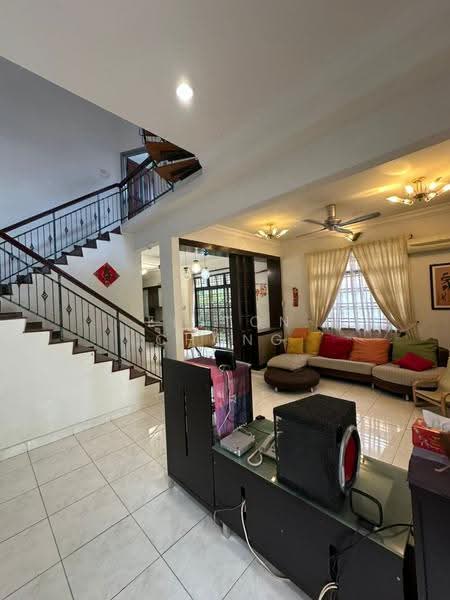 Rumah Teres 1.5-Tingkat untuk Dijual di Taman Pelangi Indah (Ulu Tiram) - Elston Chong - Living Room - PropertyGuru.com.my