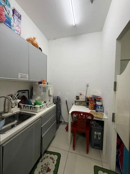 Soho untuk Dijual di Taman Austin Perdana (Tebrau) - Samantha Teng - Kitchen - PropertyGuru.com.my