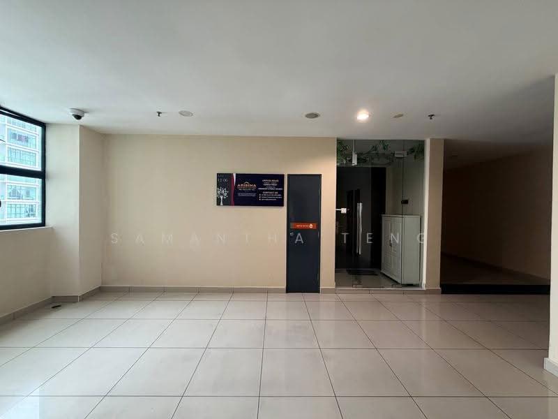 Soho untuk Dijual di Taman Austin Perdana (Tebrau) - Samantha Teng - Entrance - PropertyGuru.com.my