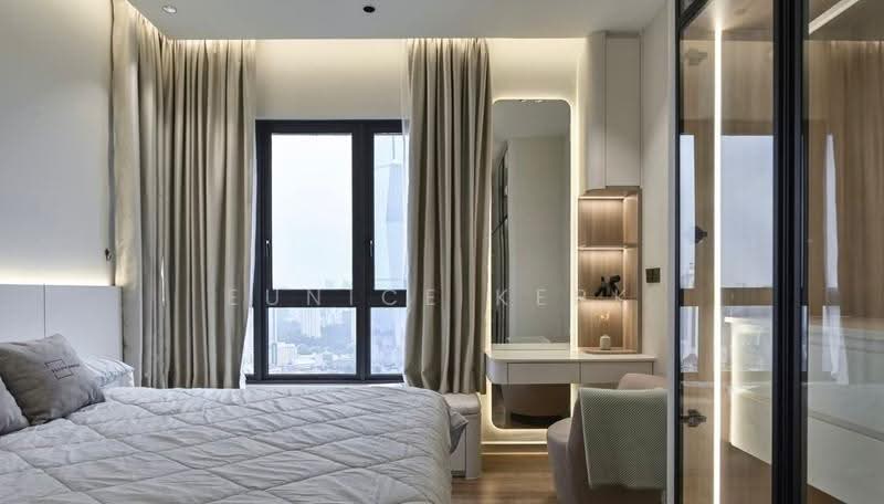 Kediaman Servis untuk Dijual di Alpinia Residences - Eunice Kerk - Bedroom - PropertyGuru.com.my
