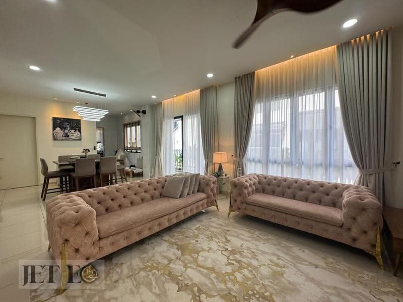 Rumah Berkembar untuk Dijual di Setia Alam (Selangor) - Jennie Chew - Living Room - PropertyGuru.com.my