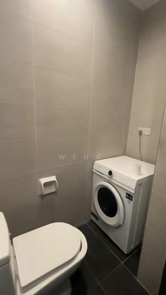 Kondominium untuk Disewa di Queensville - Weng Phua - Bathroom - PropertyGuru.com.my