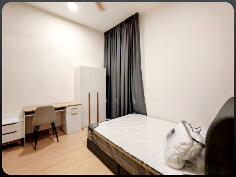 Kondominium untuk Disewa di Brezza Hill - Henry Lim - Bedroom - PropertyGuru.com.my