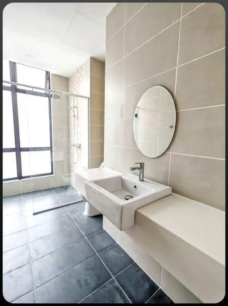 Kondominium untuk Disewa di Brezza Hill - Henry Lim - Bathroom - PropertyGuru.com.my
