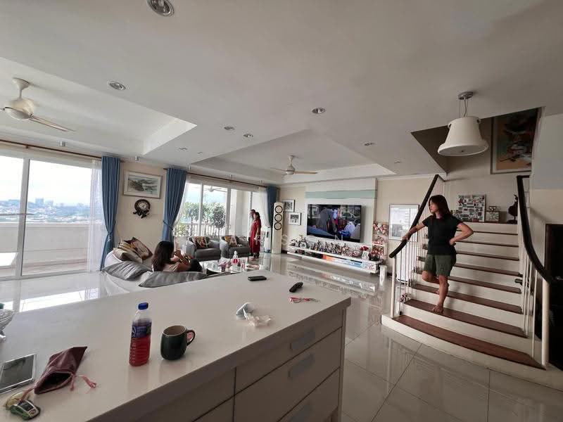 Kondominium untuk Dijual di Flora Murni - Carson Wong - Living Room - PropertyGuru.com.my