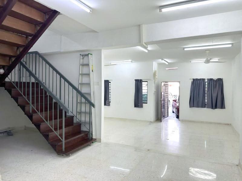 2-storey Terraced House for Sale in Taman Connaught (Cheras) - Kew . - Interior - PropertyGuru.com.my