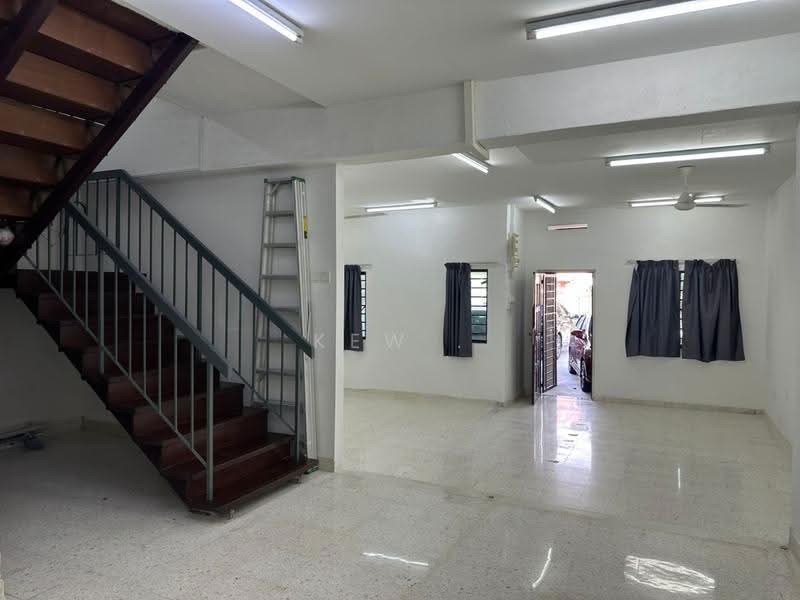 2-storey Terraced House for Sale in Taman Connaught (Cheras) - Kew . - PropertyGuru.com.my