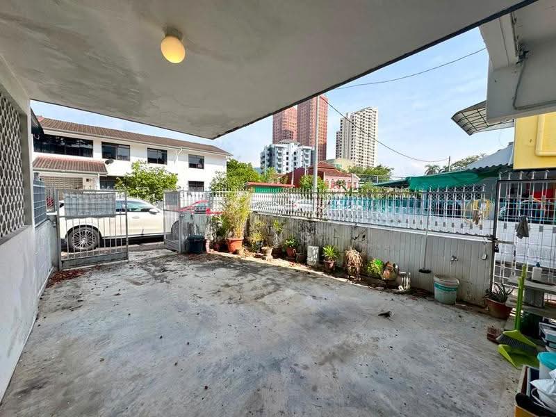 2-storey Terraced House for Sale in Pulau Tikus (Penang) - Ping Koay - Exterior - PropertyGuru.com.my