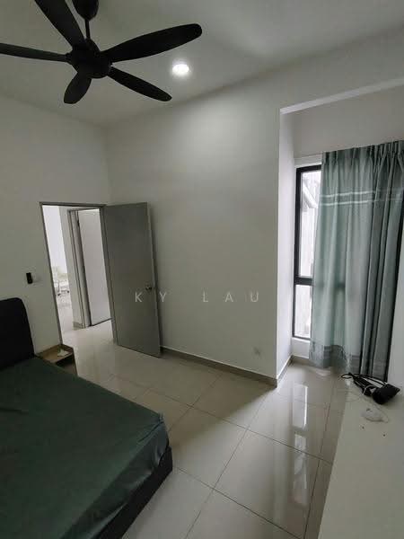 Kondominium untuk Disewa di Legendview - KY Lau - Bedroom - PropertyGuru.com.my