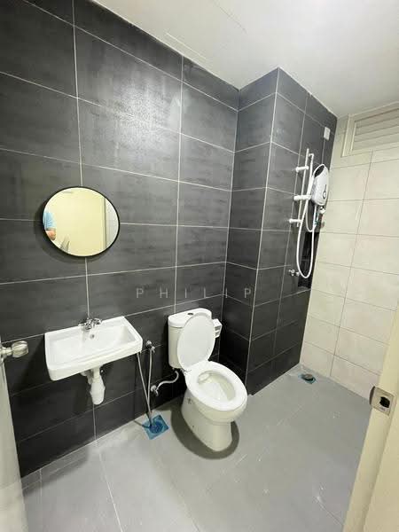 Service Residence for Rent at Horizon Suites - Philip Ng - Bathroom - PropertyGuru.com.my
