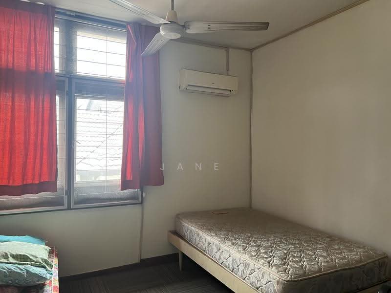 Bungalow House for Sale in SS1 (Petaling Jaya) - Jane Wong - Bedroom - PropertyGuru.com.my