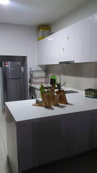 Service Residence for Sale at The Elements - Even Chong - Kitchen - PropertyGuru.com.my