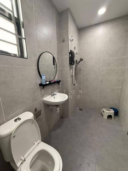 Terraced House for Sale in Bandar Putra Kulai (Kulai) - Elston Chong - Bathroom - PropertyGuru.com.my
