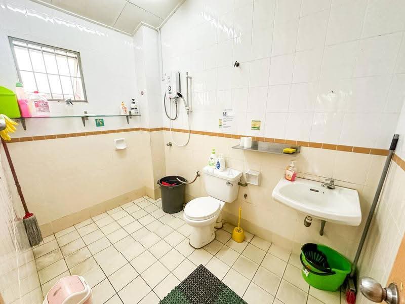 2-storey Terraced House for Rent in Kota Kemuning (Shah Alam) - Ivy Mak - Bathroom - PropertyGuru.com.my